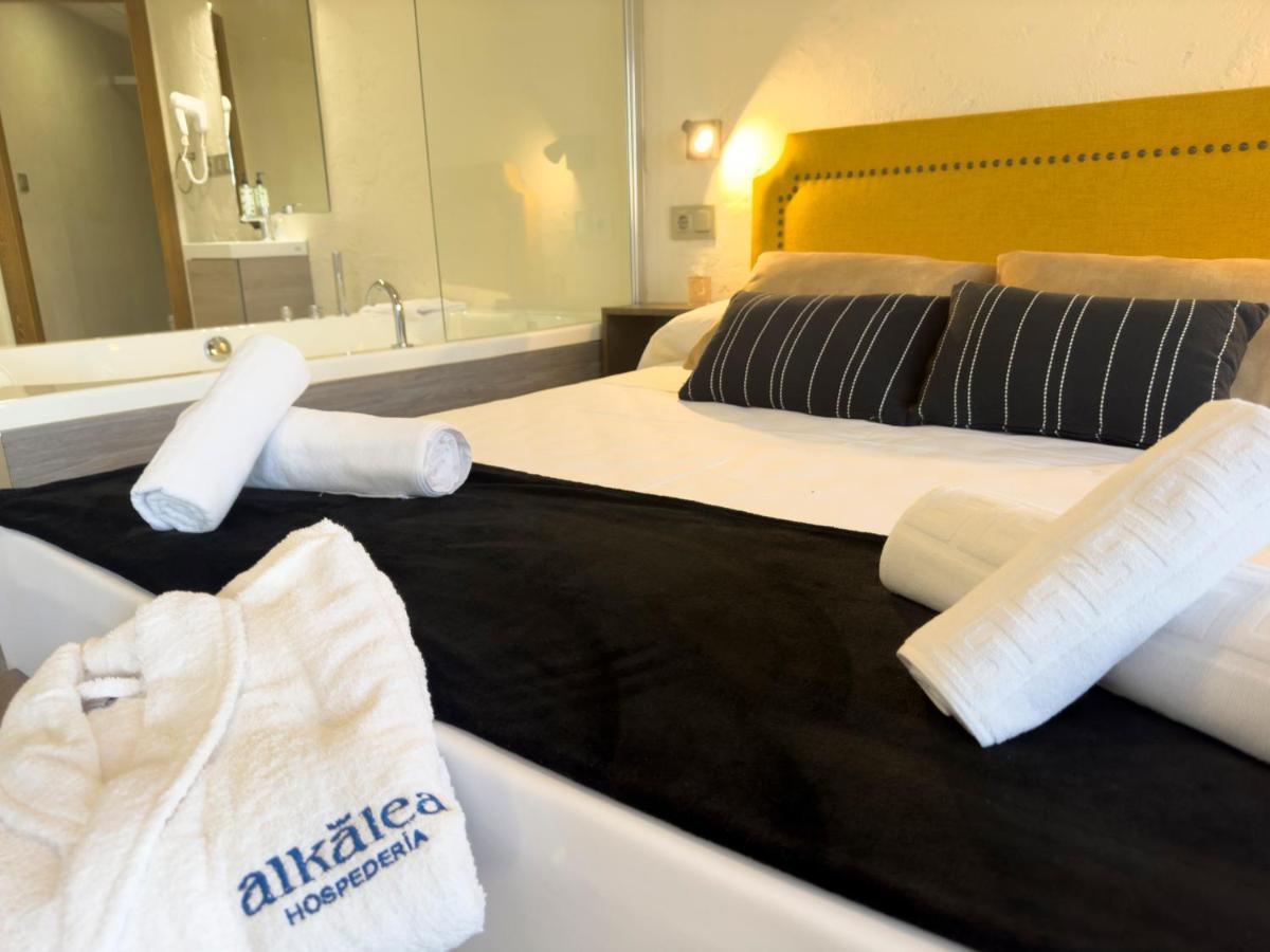 Hotel Alkalea Hospederia à Alcala del Jucar Extérieur photo